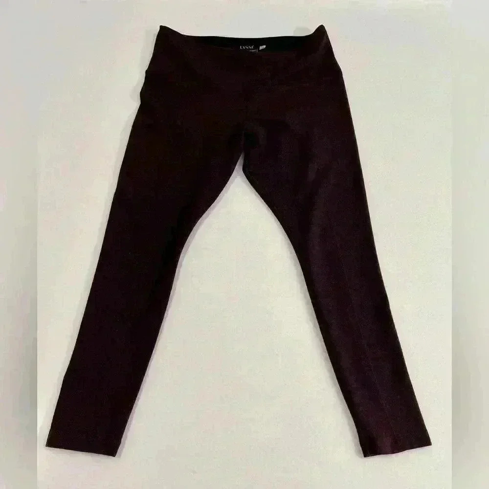 Lyss’e rich Brown leggings sizeXL comfortable, a great staple for your wardrobe
